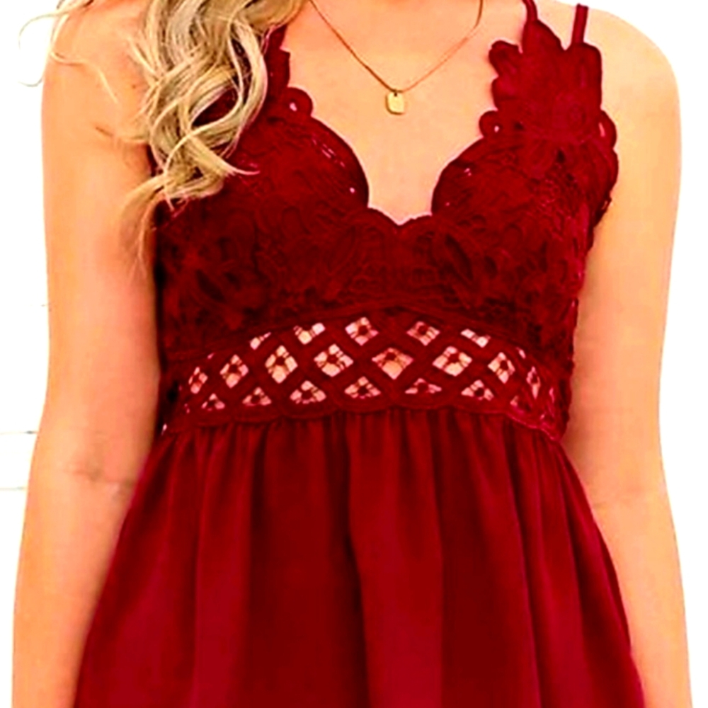 - Boho scalloped lace insert cami tank